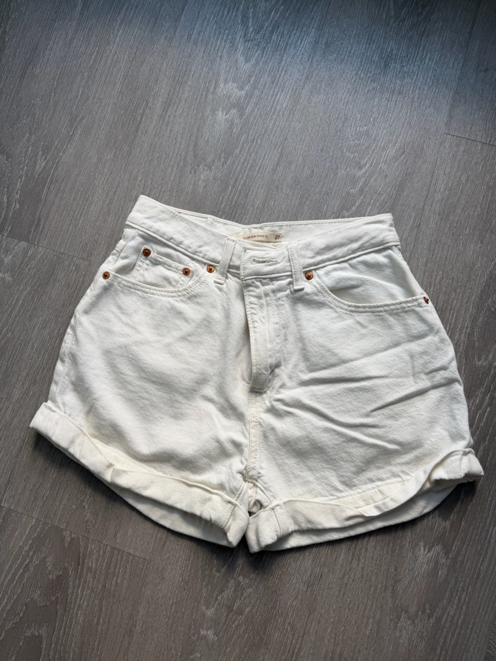 Levi's White High-Rise Rolled Hem Jean Shorts